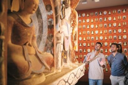 用超高的三 用超高的三