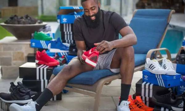 球与中后场 球与中后场