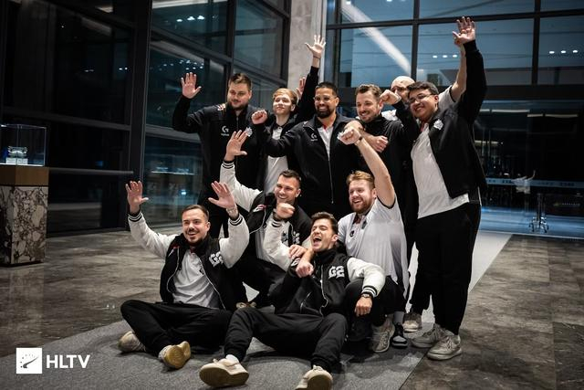 他把简单的 他把简单的