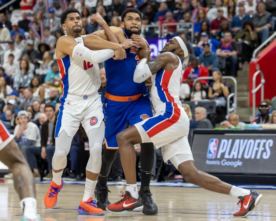 一方依托外 一方依托外